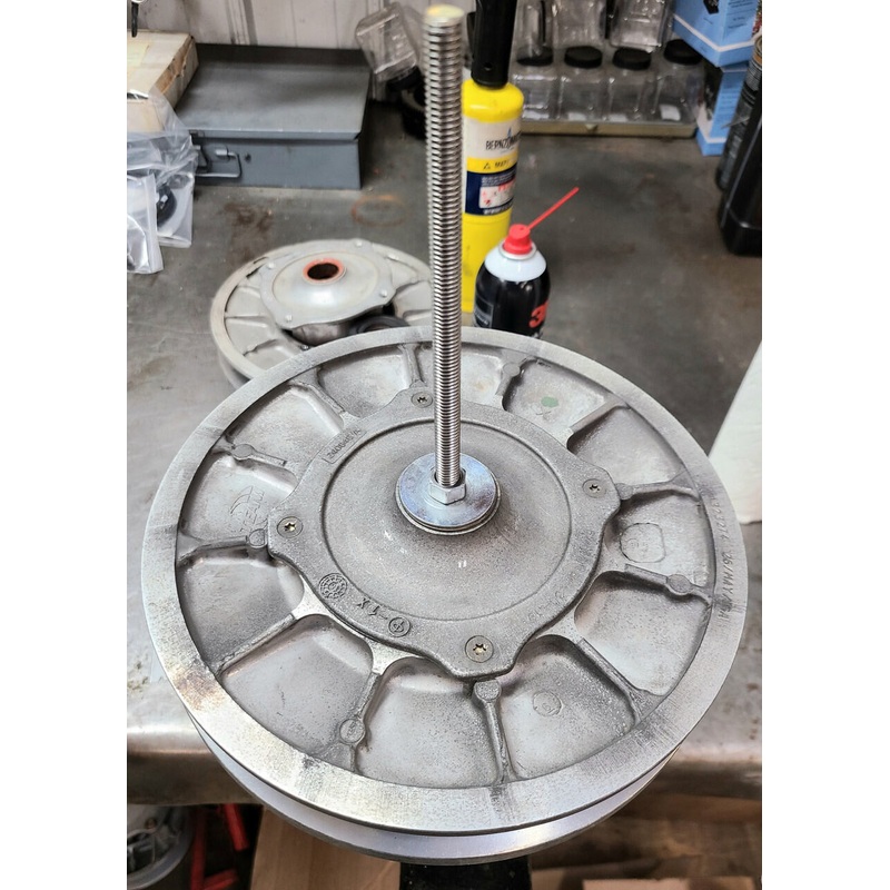 Gilomen Innovations Secondary Clutch Compression Tool