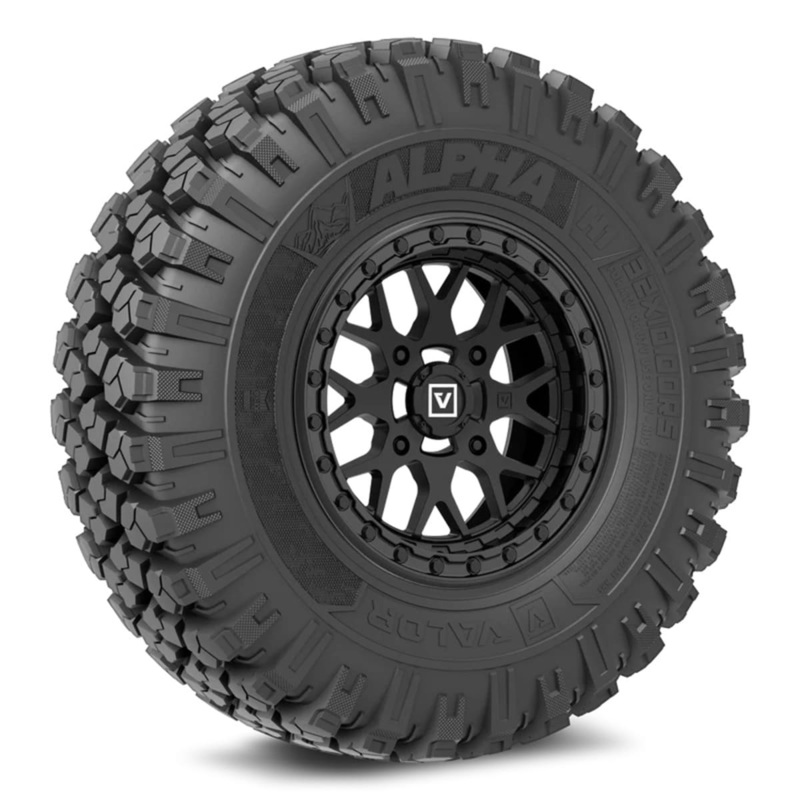 Valor Offroad Alpha on 15×7 V07 SB UTV Wheel & Tire Kit