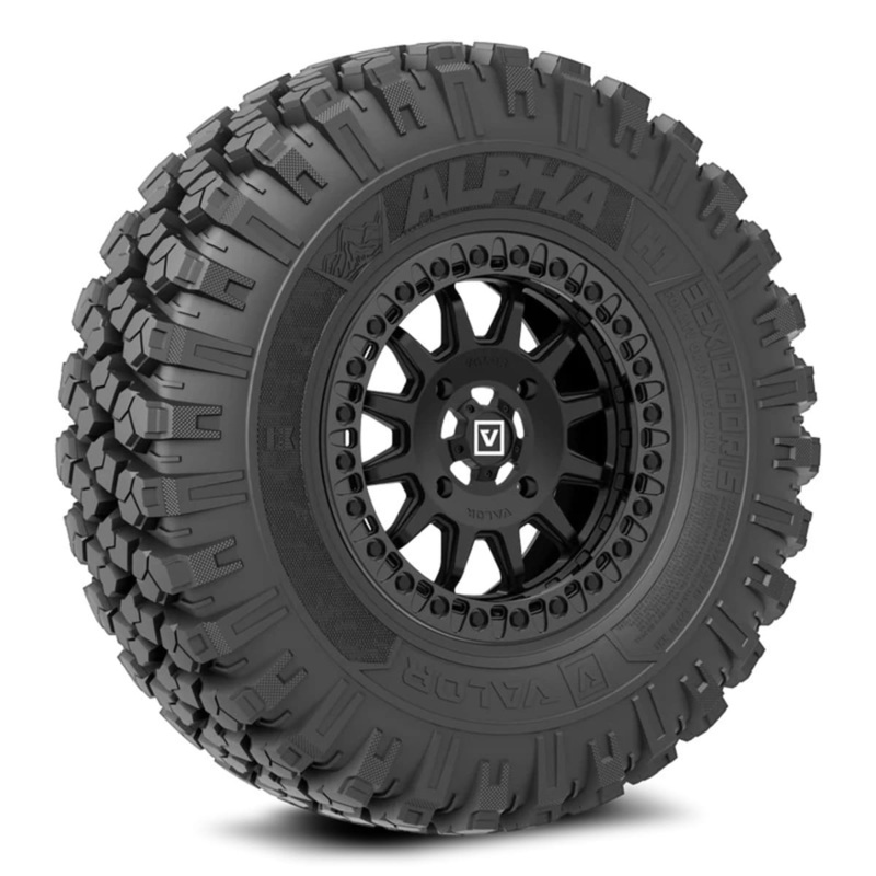 Valor Offroad Alpha on 15×7 V09 SB UTV Wheel & Tire Kit
