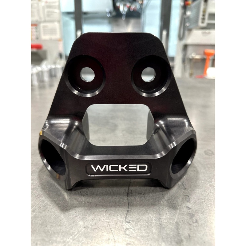 Wicked Fab Works Can-Am Maverick R Pull Plate