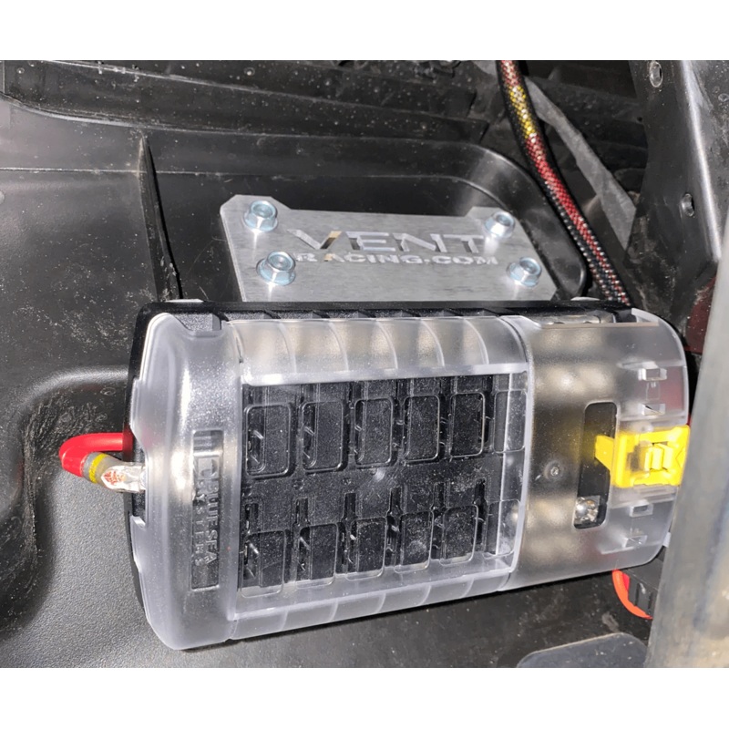 Vent Racing Pro R Under Dash Accessory Fuse Block